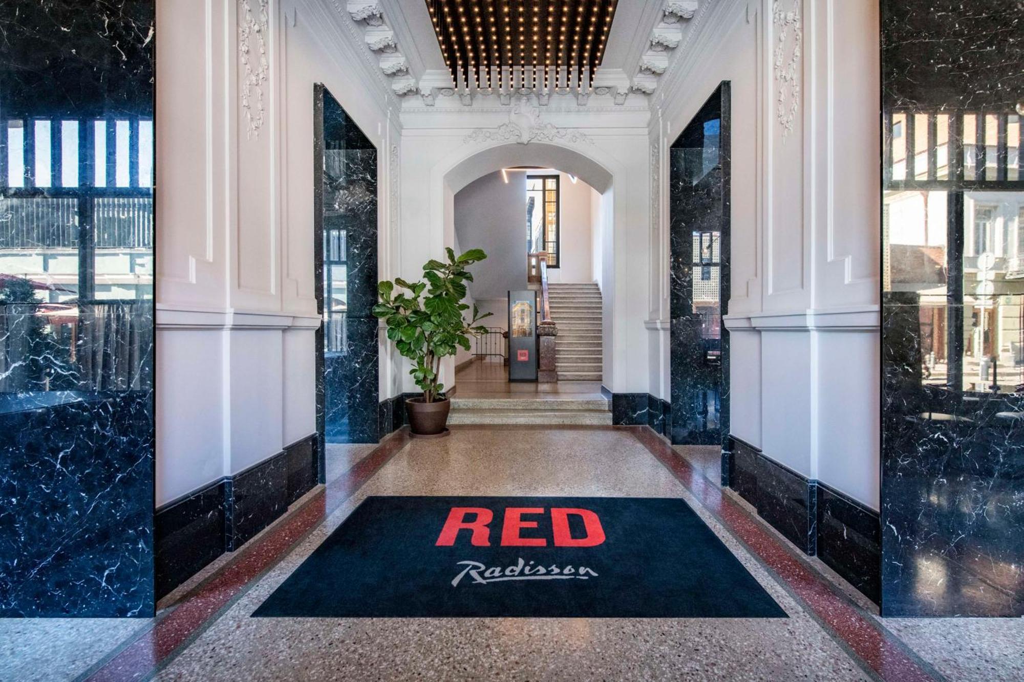 Radisson Red Tbilisi Hotel Exterior photo
