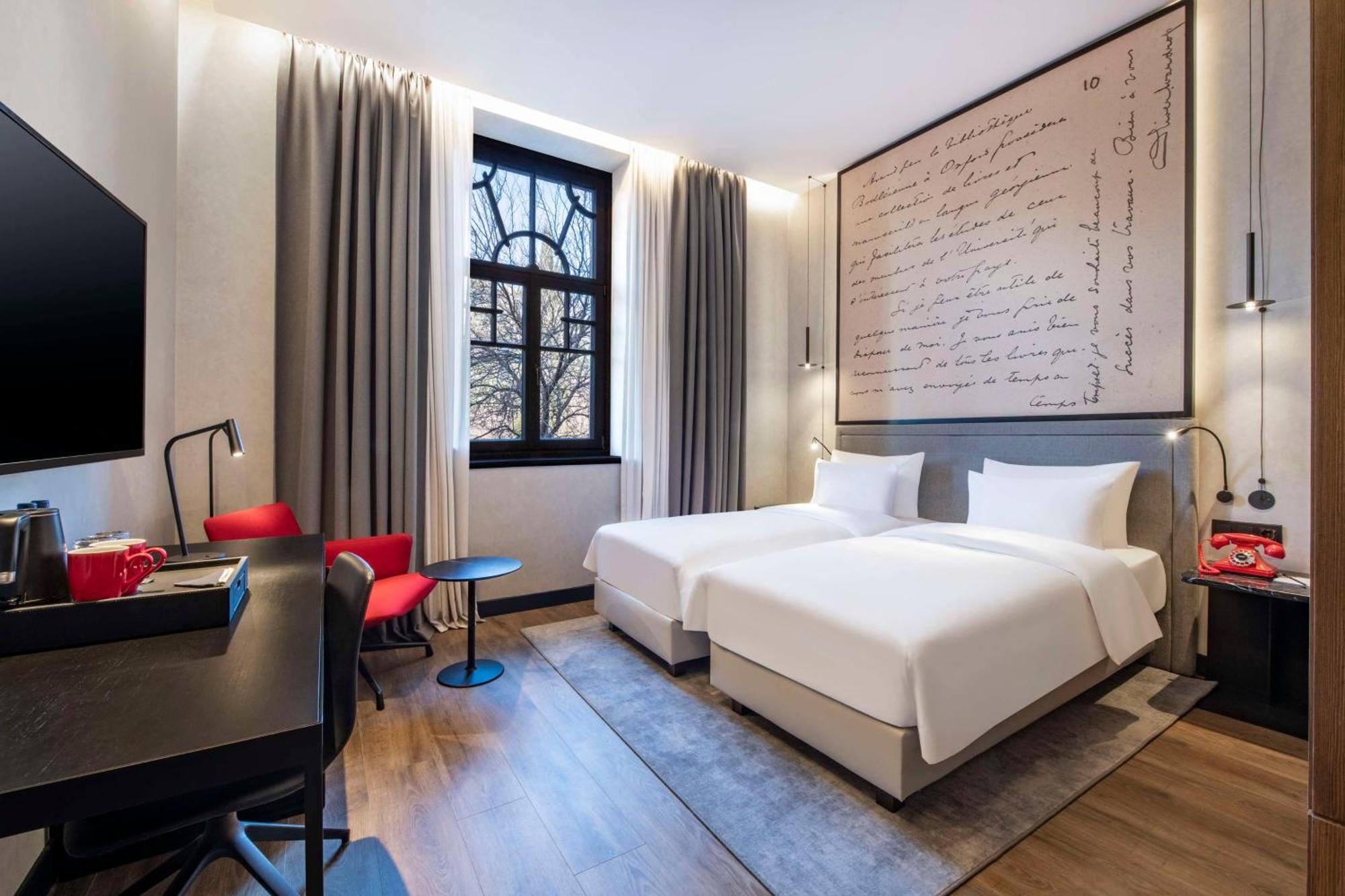 Radisson Red Tbilisi Hotel Exterior photo